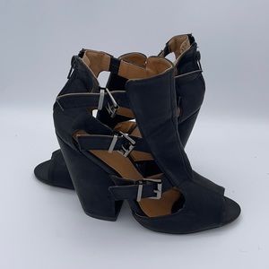 Charlotte Rouse gladiator style heels black sz 10